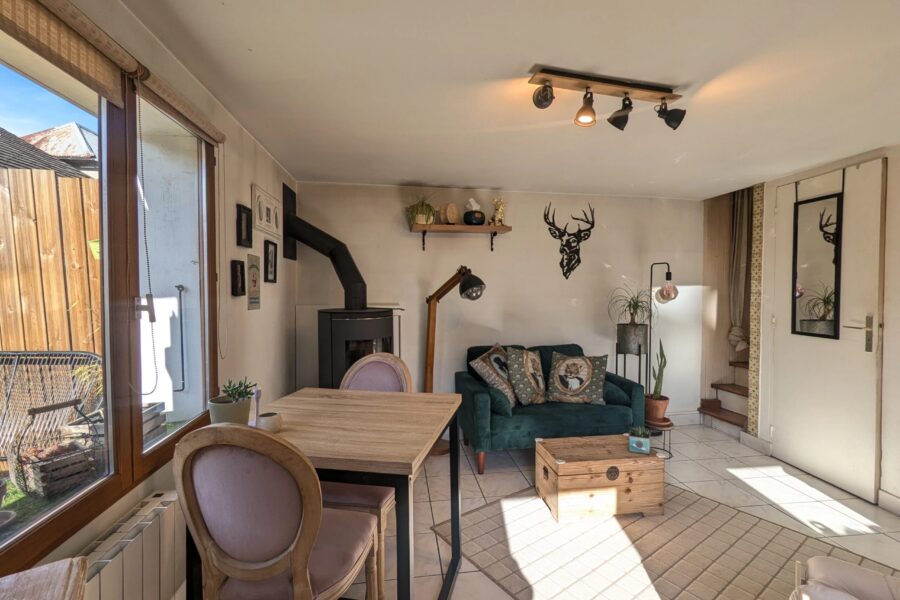 Maison à vendre à Taninges — Vue montagne — photo 2