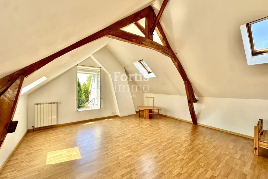 Maison à vendre à La Grande-Paroisse — Vue parc & jardin — photo 12