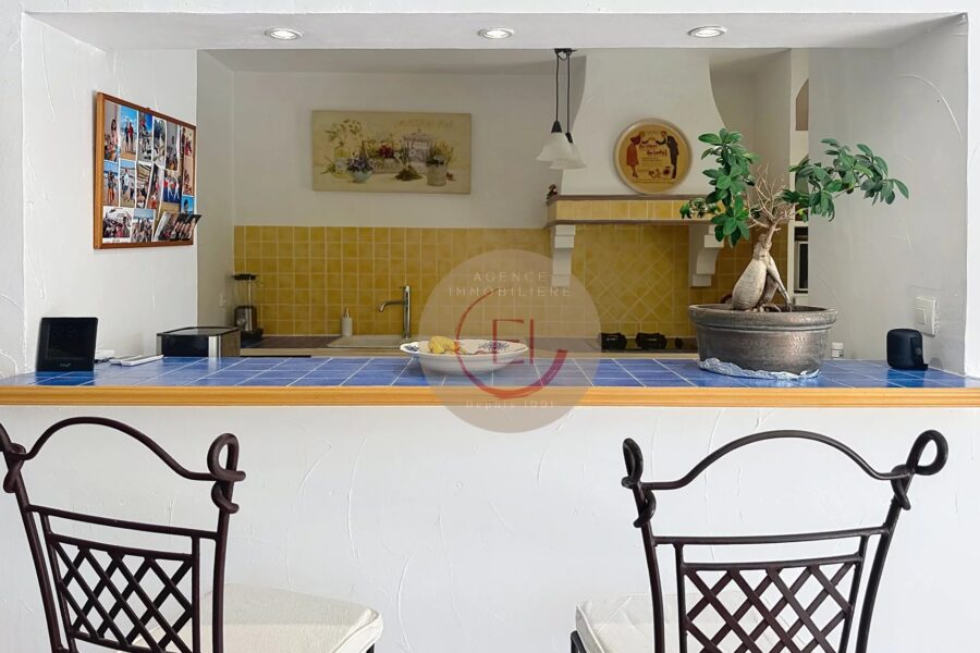 Maison à vendre à Les Adrets-de-l&rsquo;Estérel — Vue montagne — photo 20