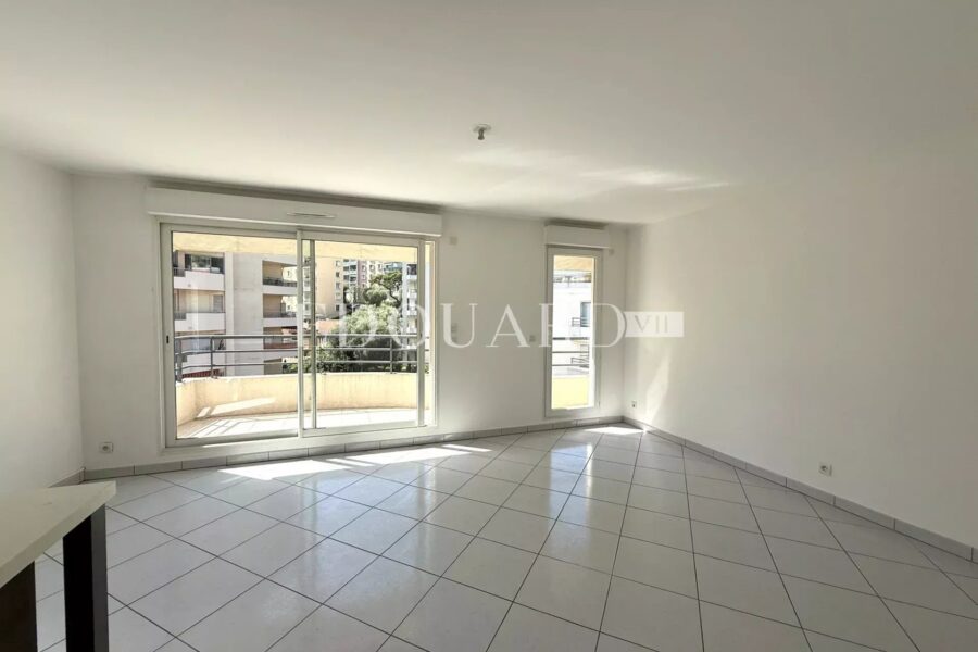 Appartement à louer à Beausoleil — Vue montagne — photo 3