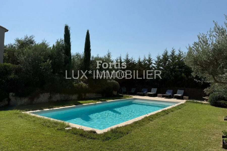 Maison à vendre à Paradou — Vue montagne — photo 31