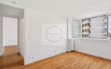 Appartement à vendre à Paris 20e arrondissement — Vue sur la ville — photo 8