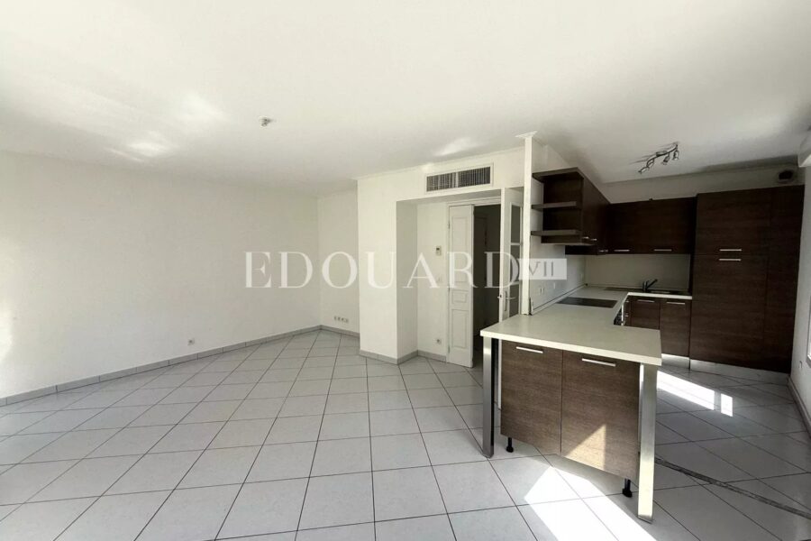 Appartement à louer à Beausoleil — Vue montagne — photo 7