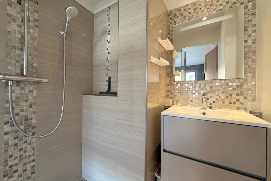 Appartement à vendre à Cannes — Vue parc & jardin — photo 9