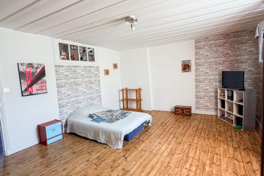 Maison à vendre à Ardes — Vue sur la ville — photo 17