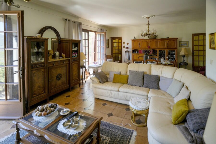 Maison à vendre à Sartène — Vue sur la ville — photo 13