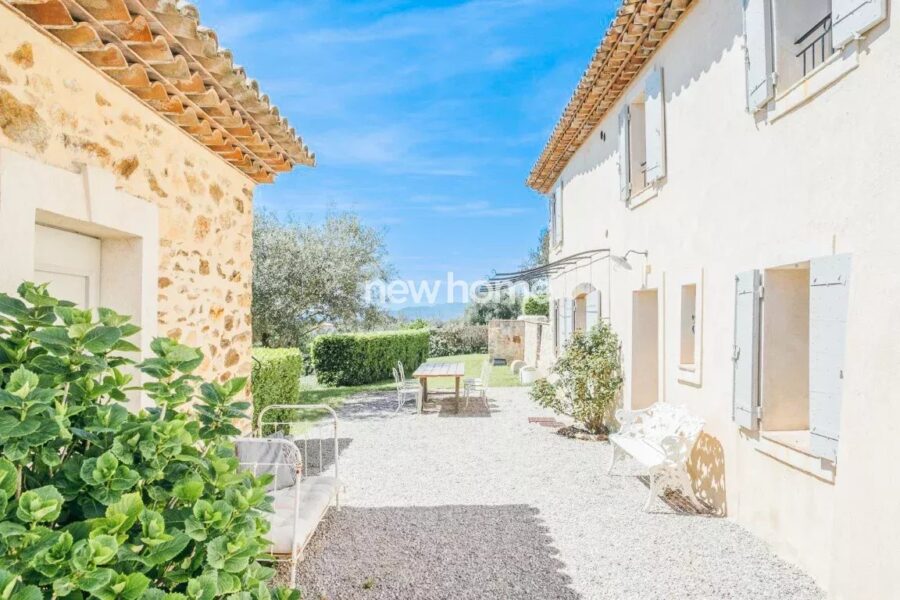Maison à vendre à Tanneron — Vue montagne — photo 2