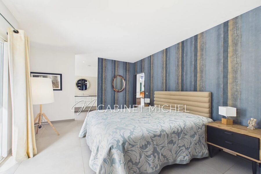 Maison à vendre à Le Rouret — Vue montagne — photo 17