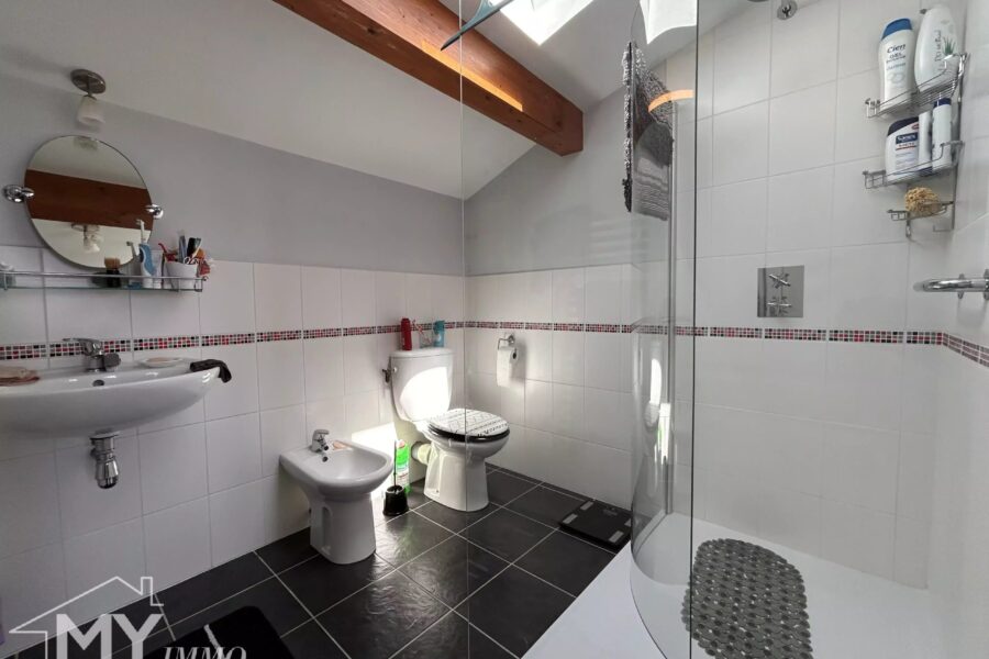 Maison à vendre à Saint-Méard-de-Gurçon — Vue parc & jardin — photo 10