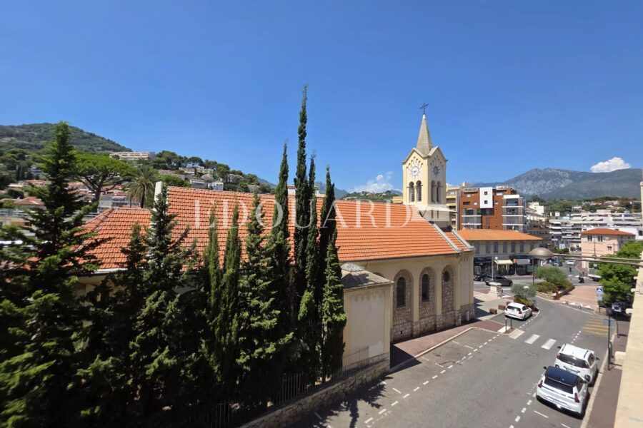 Appartement à vendre à Roquebrune-Cap-Martin — Vue montagne — photo 1