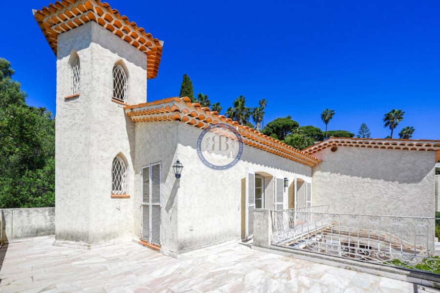 Maison à vendre à Vallauris — Vue mer — photo 18