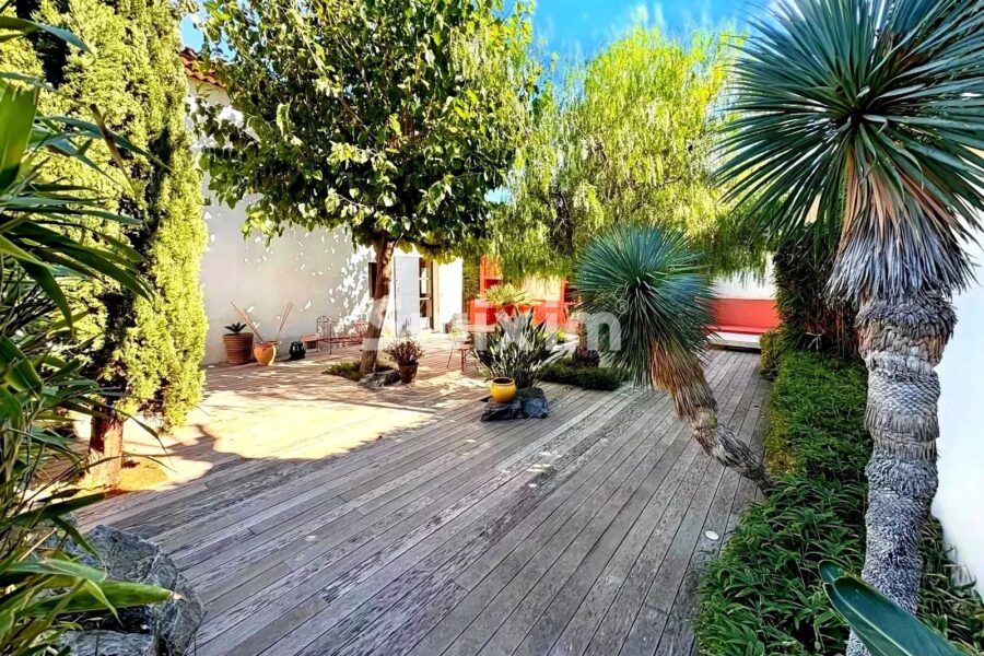 Maison à vendre à Saint-Tropez — Vue mer — photo 18