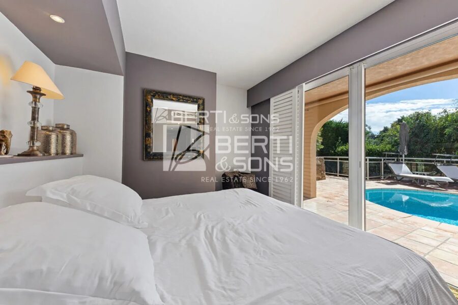 Maison à vendre à Mandelieu-la-Napoule — Vue mer — photo 6