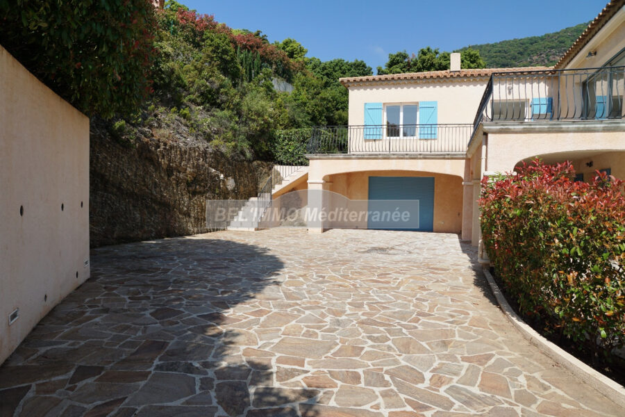 Maison en location vacances à Cavalaire-sur-Mer — Vue mer — photo 5
