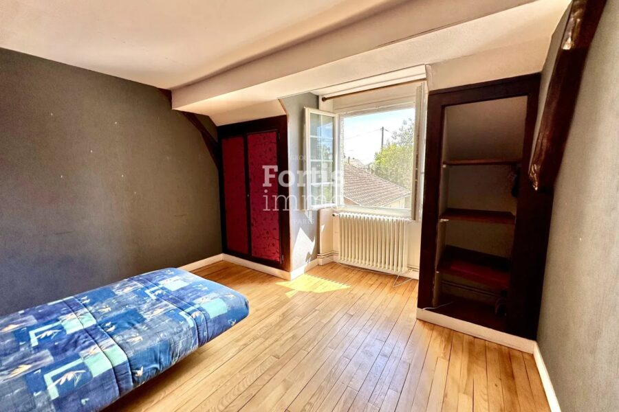 Maison à vendre à La Grande-Paroisse — Vue parc & jardin — photo 18