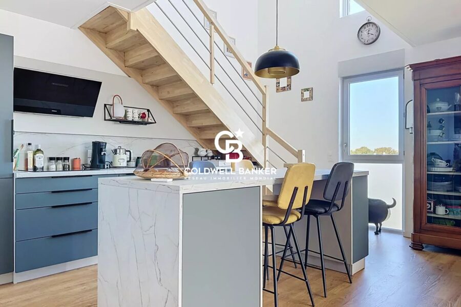 Appartement à vendre à La Rochelle — Vue sur la ville — photo 5