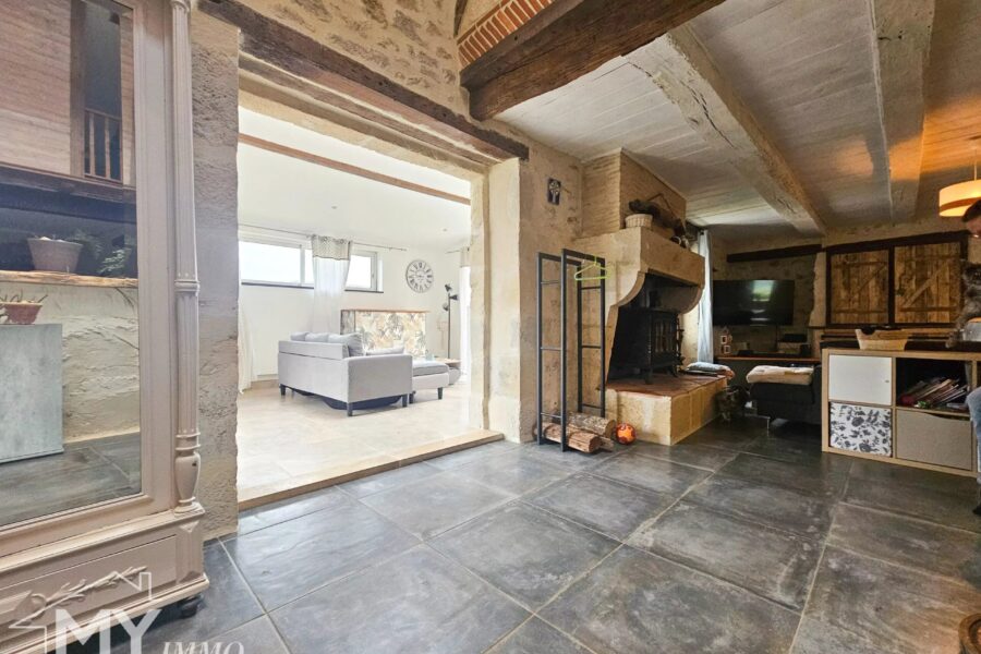 Maison à vendre à Caplong — Vue montagne — photo 8