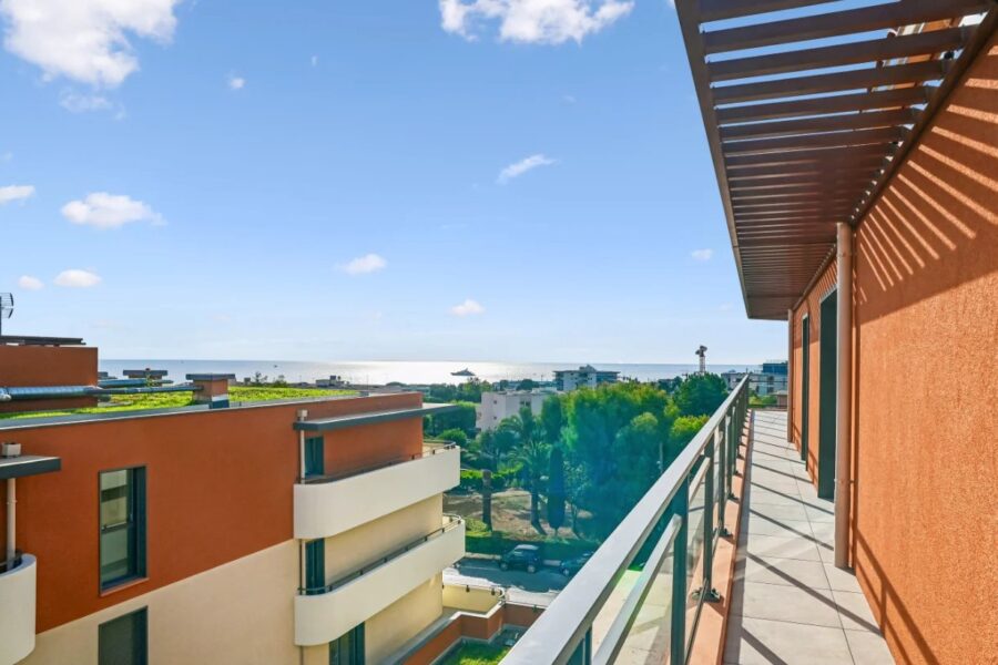 Appartement à vendre à Antibes — Vue mer — photo 6