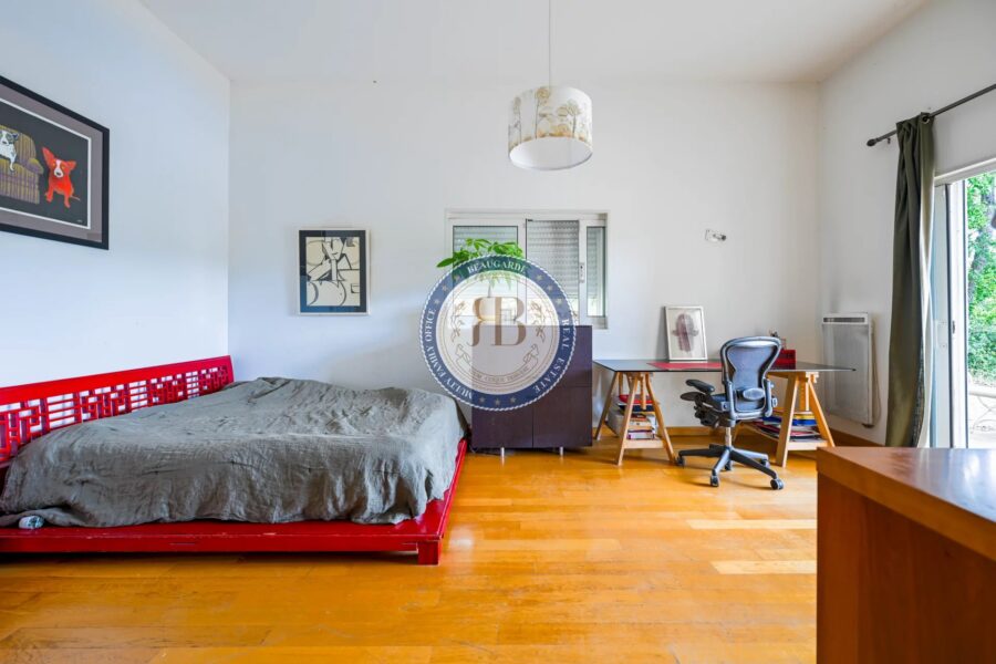 Maison à vendre à Châteauneuf-Grasse — Vue montagne — photo 11