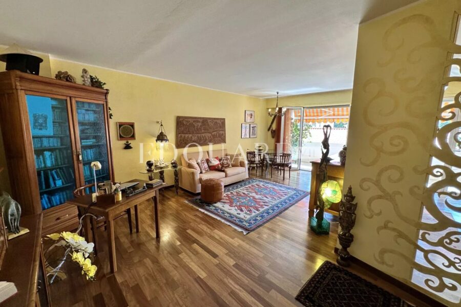 Appartement à vendre à Menton — Vue sur la ville — photo 9