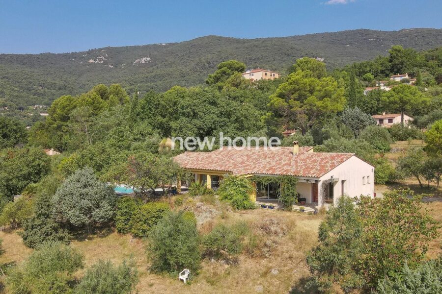 Maison à vendre à Seillans — Vue nature — photo 4
