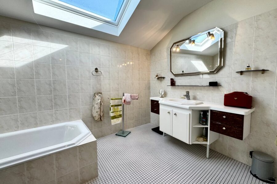 Maison à vendre à Le Breuil-sur-Couze — Vue parc & jardin — photo 15