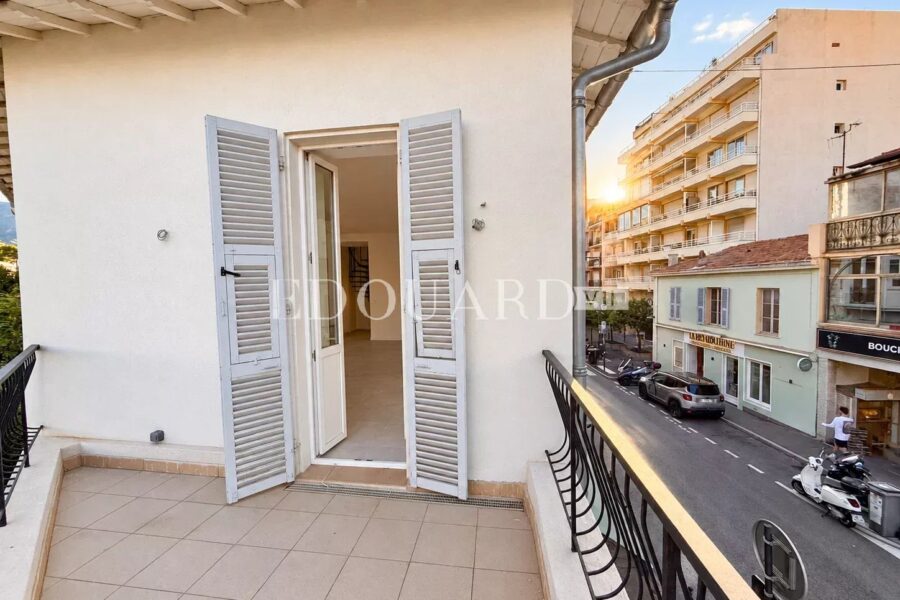 Appartement à vendre à Roquebrune-Cap-Martin — Vue sur la ville — photo 1