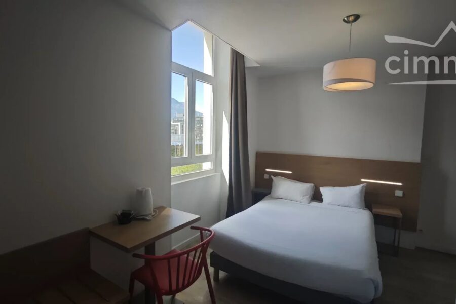 Appartement à vendre à Grenoble — Vue montagne — photo 6