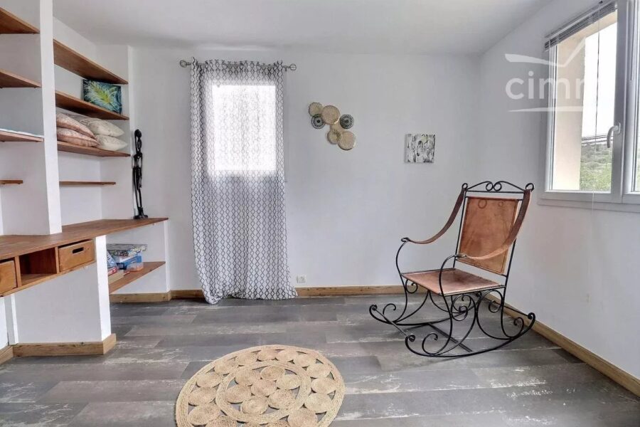 Maison à vendre à Lagorce — Vue montagne — photo 10