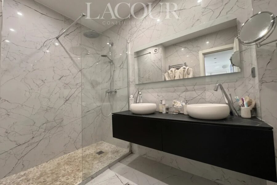 Appartement à vendre à Cannes — Vue parc & jardin — photo 7