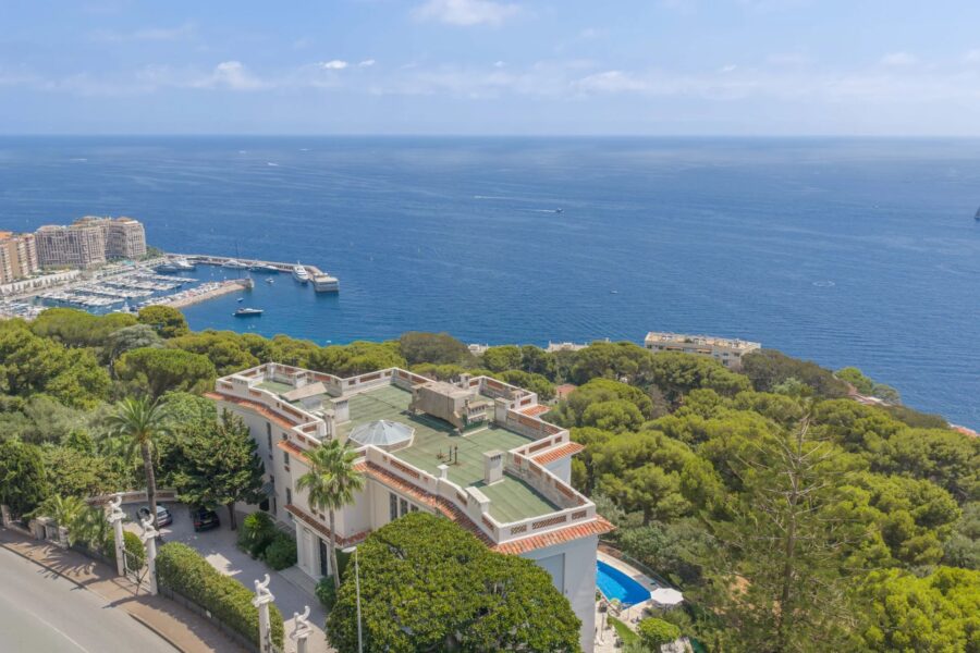 Appartement à vendre à Cap-d&rsquo;Ail — Vue mer — photo 1