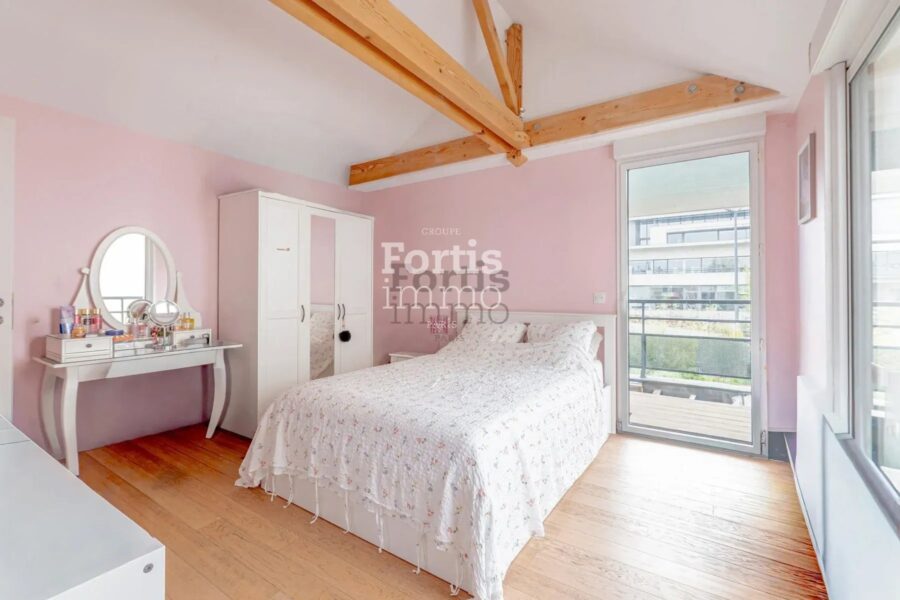 Maison à vendre à Bois-Colombes — Vue parc & jardin — photo 16