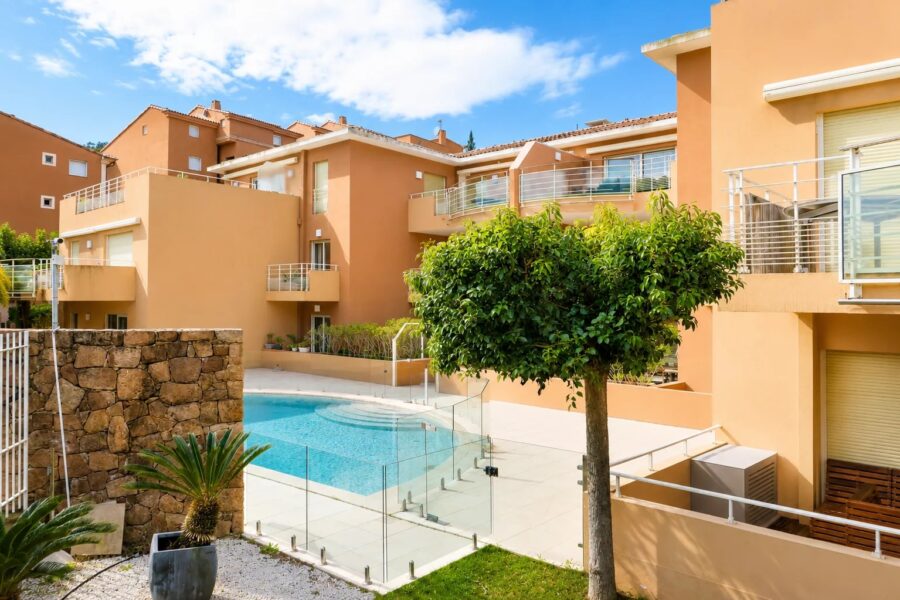 Appartement à vendre à Théoule-sur-Mer — Vue mer — photo 4