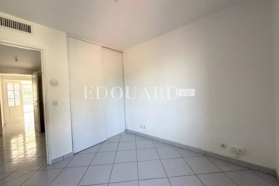 Appartement à louer à Beausoleil — Vue montagne — photo 11