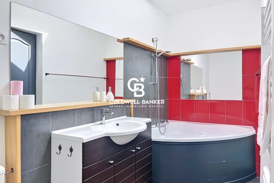 Maison à vendre à Lagord — Vue parc & jardin — photo 15