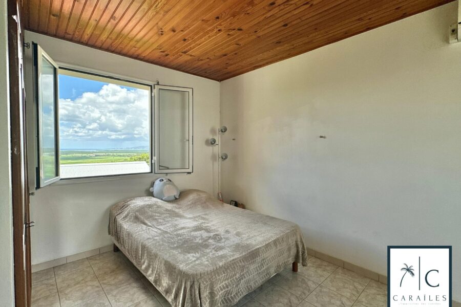 Maison à vendre à Rivière-Salée — Vue mer — photo 17