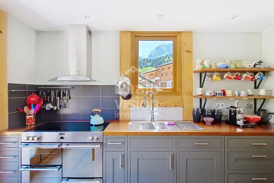 Maison à vendre à Abondance — Vue montagne — photo 7