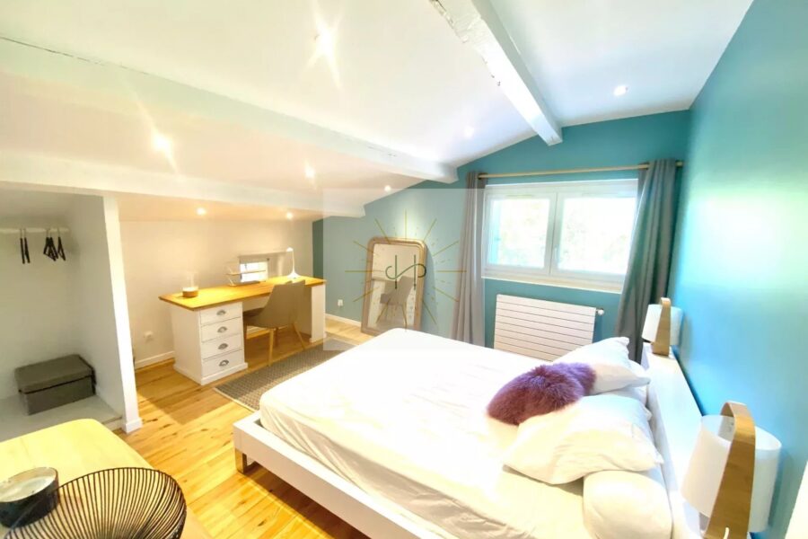 Maison à vendre à Condillac — Vue montagne — photo 13