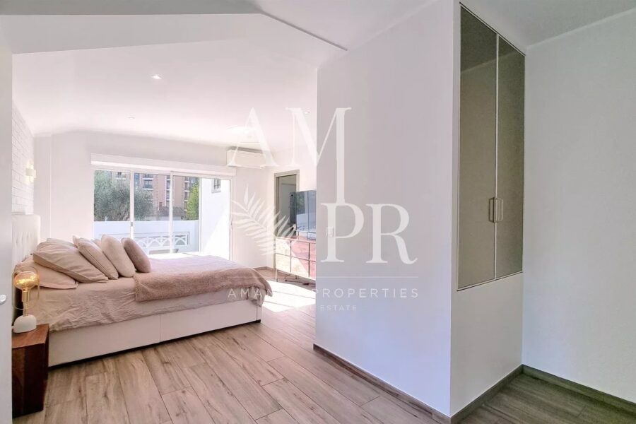 Maison à vendre à Cannes — Vue parc & jardin — photo 10