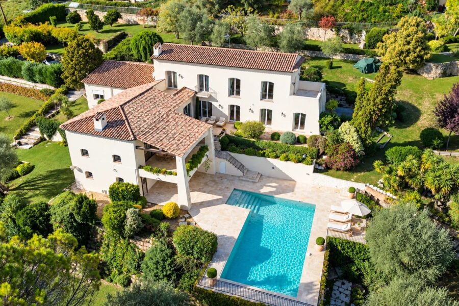 Maison à vendre à La Colle-sur-Loup — Vue mer — photo 4