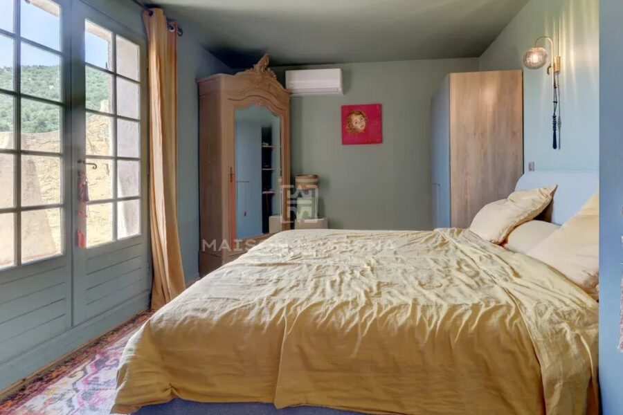 Maison à vendre à La Roquette-sur-Var — Vue montagne — photo 40