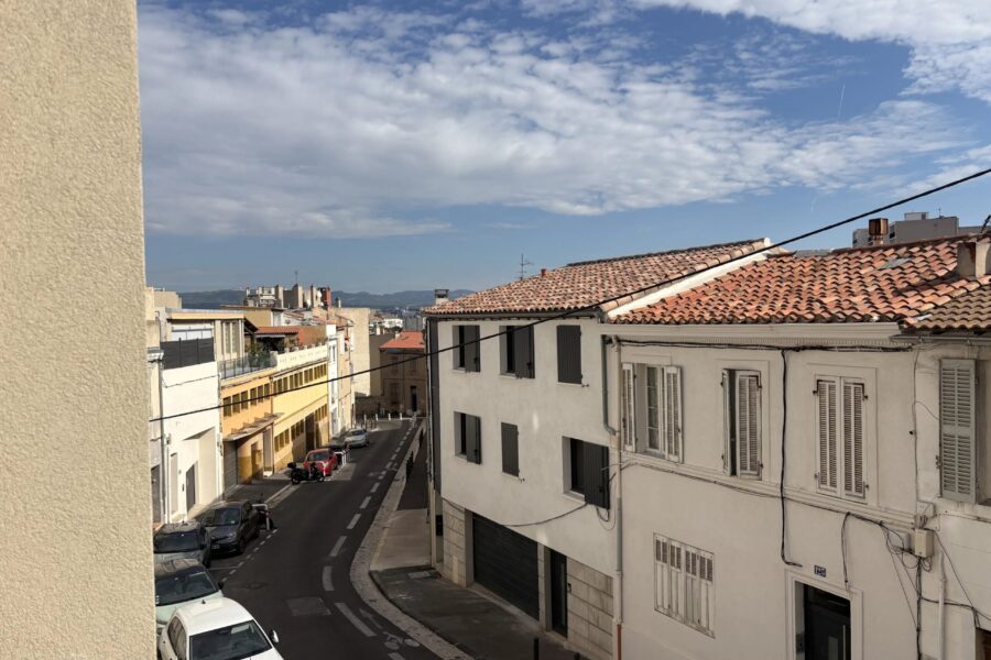 Appartement à vendre à Marseille 7e arrondissement — Vue montagne — photo 6