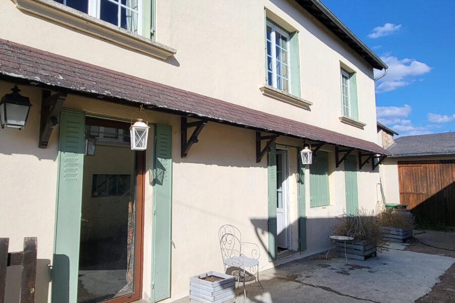 Maison à vendre à Sémelay — Vue montagne — photo 5