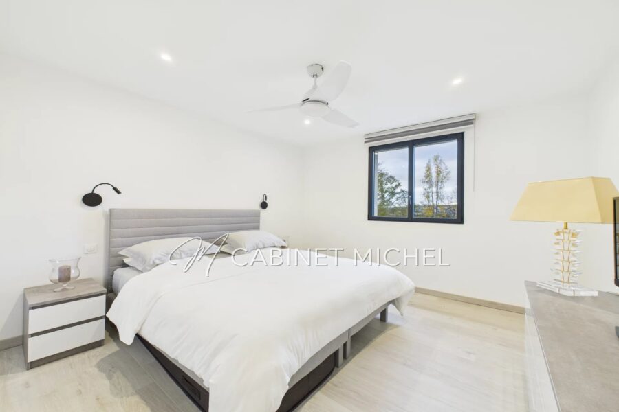 Maison à vendre à Grasse — Vue montagne — photo 17