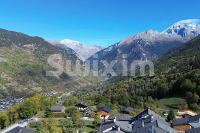 Maison à vendre à Courchevel