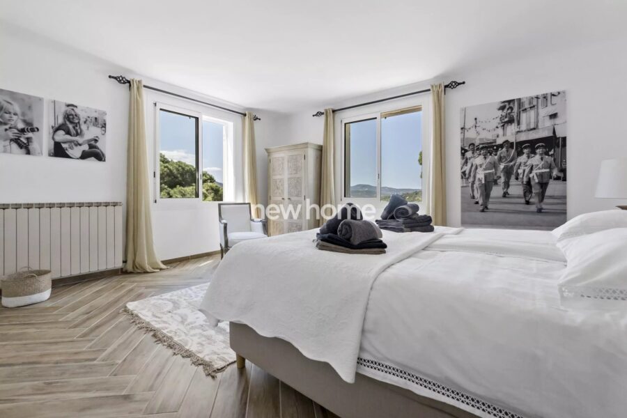 Maison à vendre à Sainte-Maxime — Vue montagne — photo 15