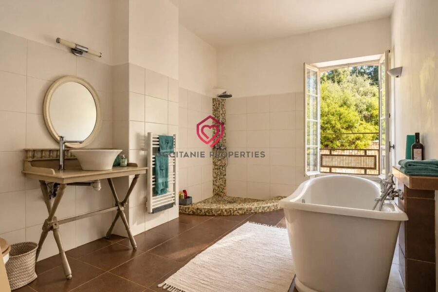 Maison à vendre à Roquebrun — Vue fleuve — photo 16