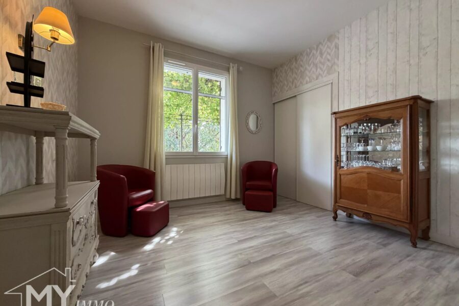 Maison à vendre à Saint-Pey-de-Castets — Vue parc & jardin — photo 9