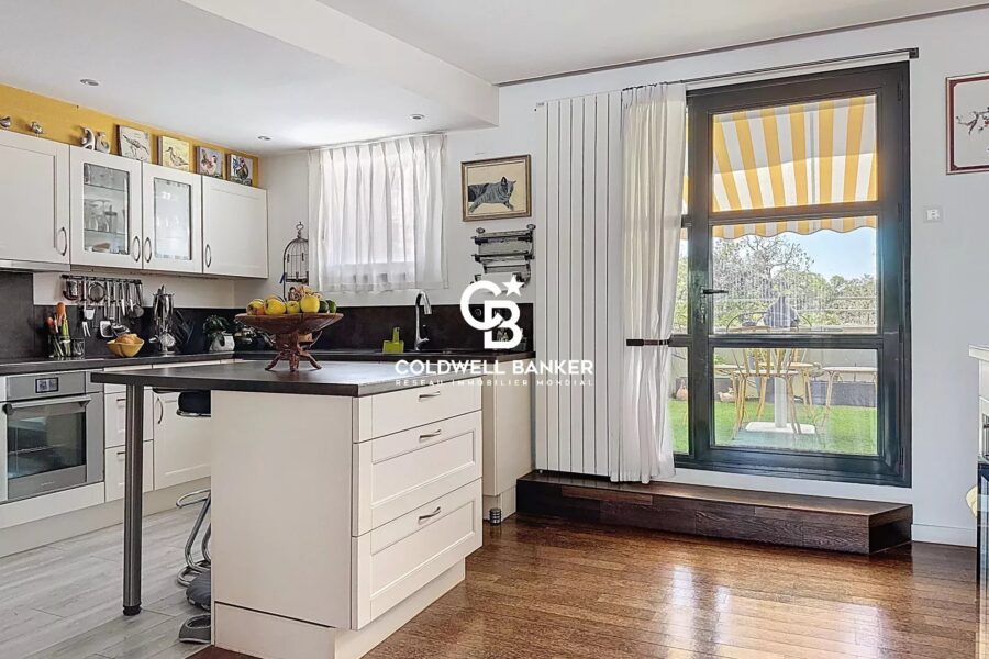 Appartement à vendre à La Rochelle — Vue parc & jardin — photo 9