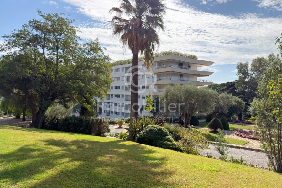 Appartement à vendre à Cannes — Vue parc & jardin — photo 5
